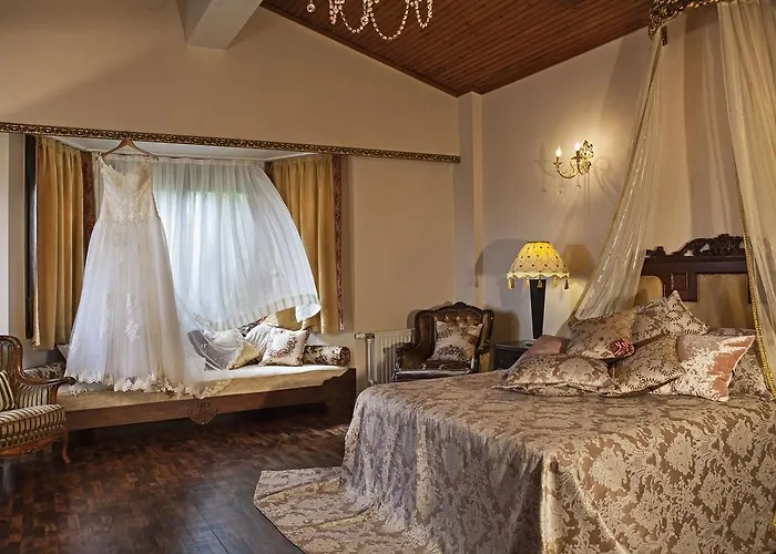 Koeyuem Konak Hotel 이즈미르