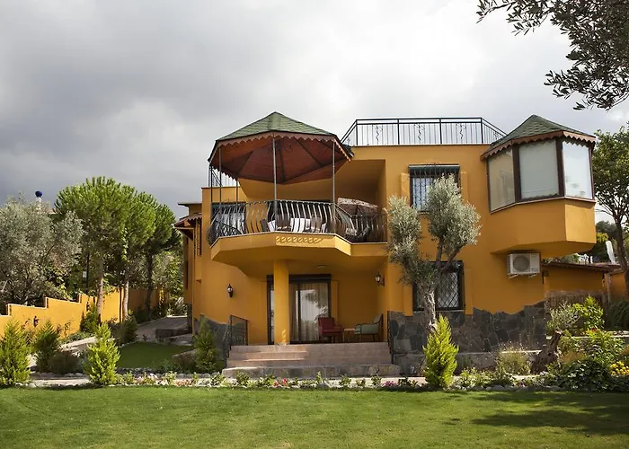 מלון Koeyuem Konak Hotel 3*